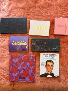 Large Eyeshadow Bundle